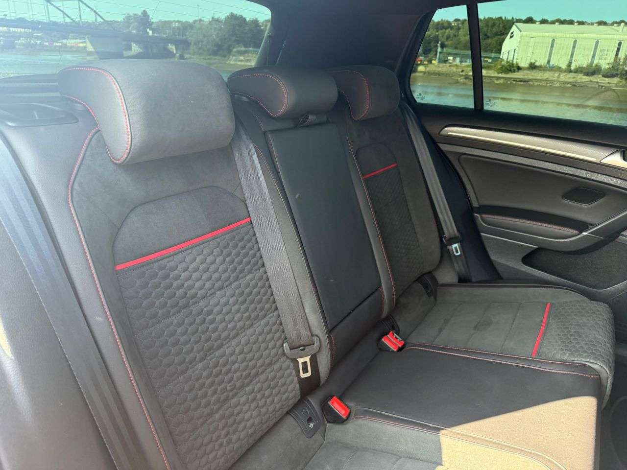 2019 VOLKSWAGEN GOLF 2019 VOLKSWAGEN GOLF