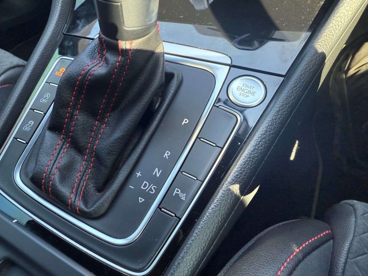 2019 VOLKSWAGEN GOLF 2019 VOLKSWAGEN GOLF