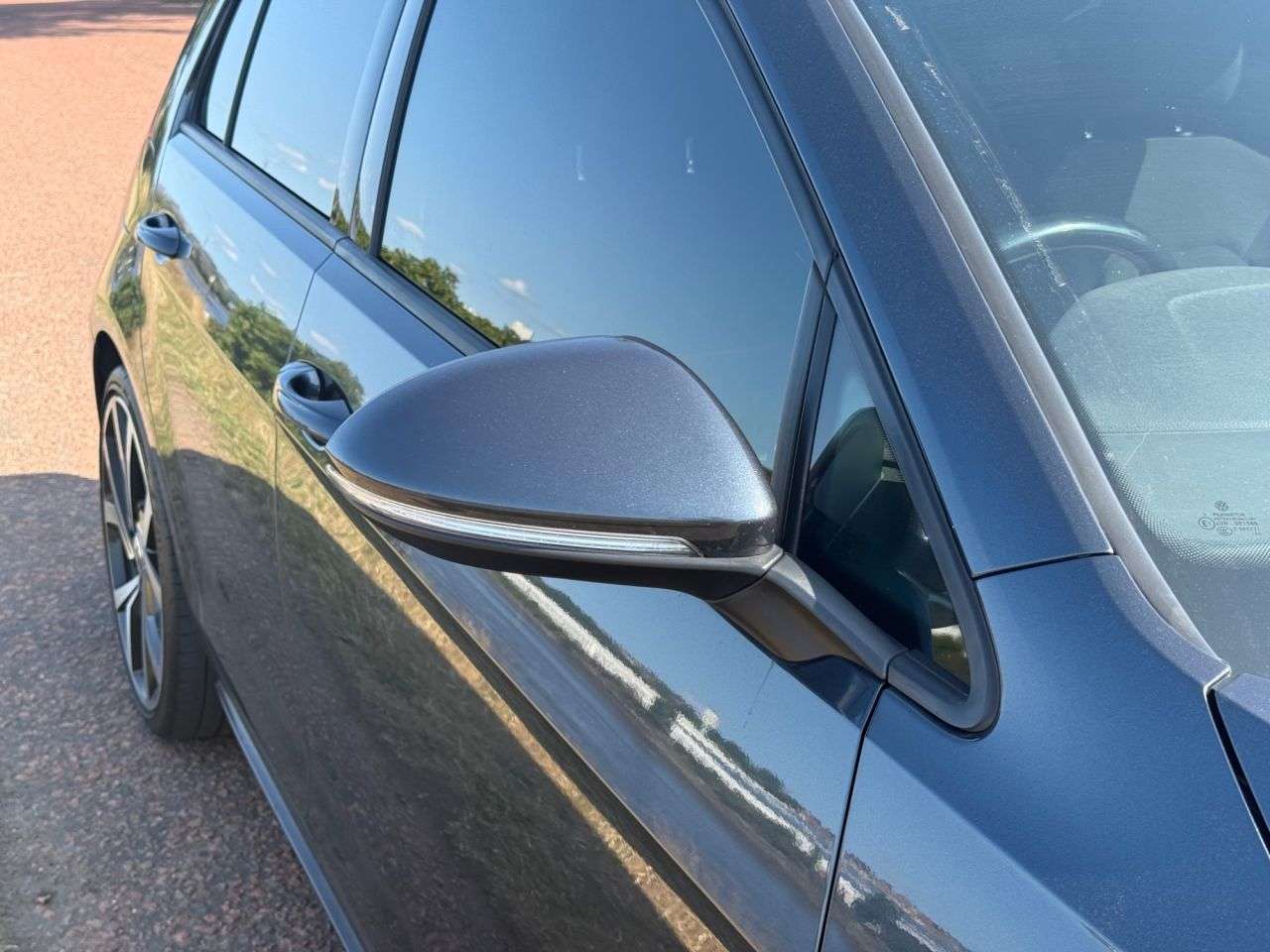 2019 VOLKSWAGEN GOLF 2019 VOLKSWAGEN GOLF