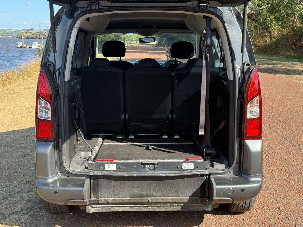 2015 PEUGEOT PARTNER TEPEE 2015 PEUGEOT PARTNER TEPEE
