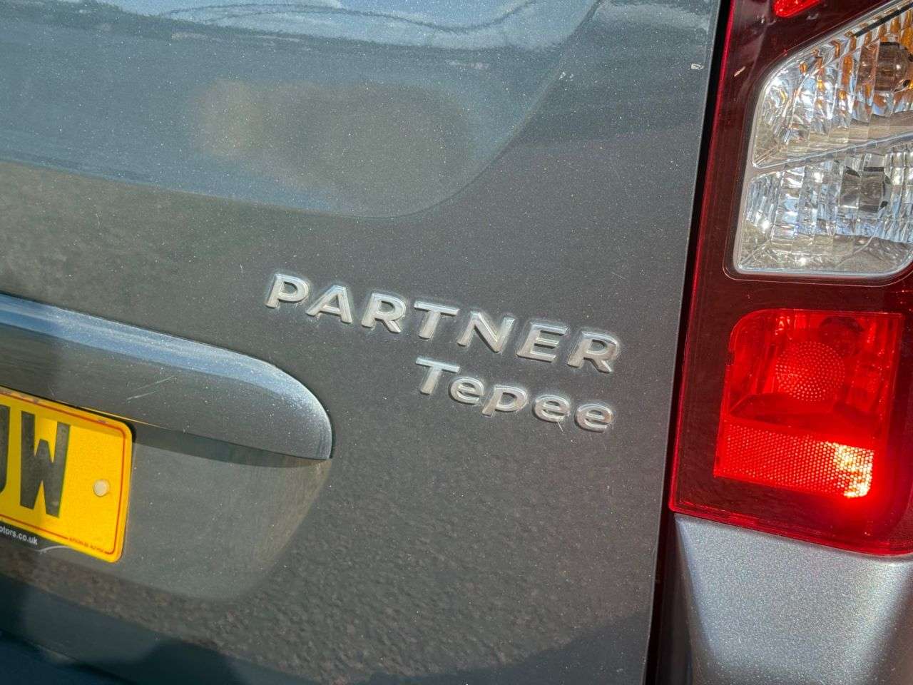 2015 PEUGEOT PARTNER TEPEE 2015 PEUGEOT PARTNER TEPEE
