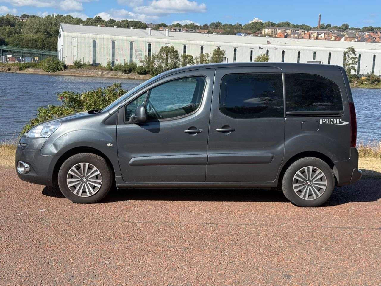 2015 PEUGEOT PARTNER TEPEE 2015 PEUGEOT PARTNER TEPEE