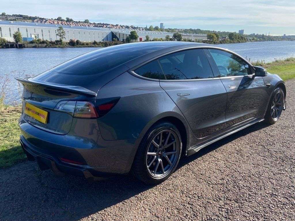2019 TESLA MODEL 3 2019 TESLA MODEL 3