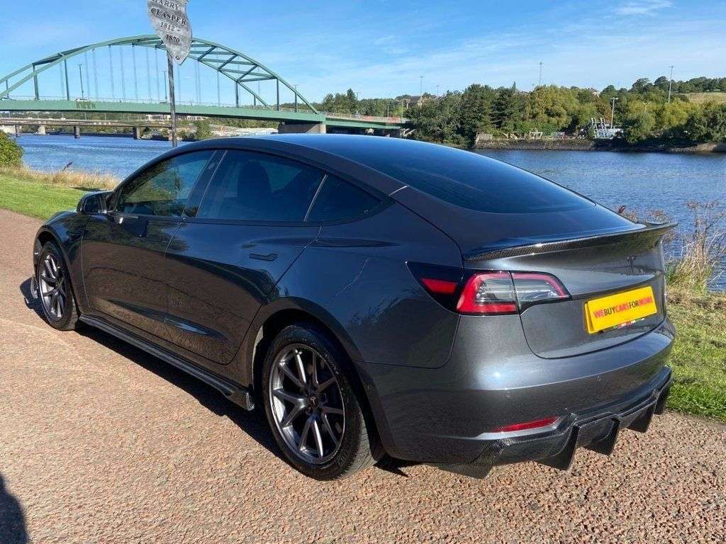 2019 TESLA MODEL 3 2019 TESLA MODEL 3