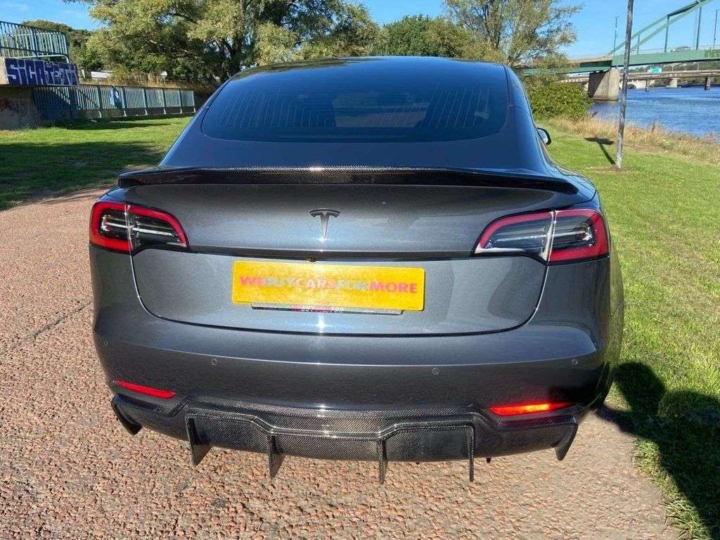 2019 TESLA MODEL 3 2019 TESLA MODEL 3