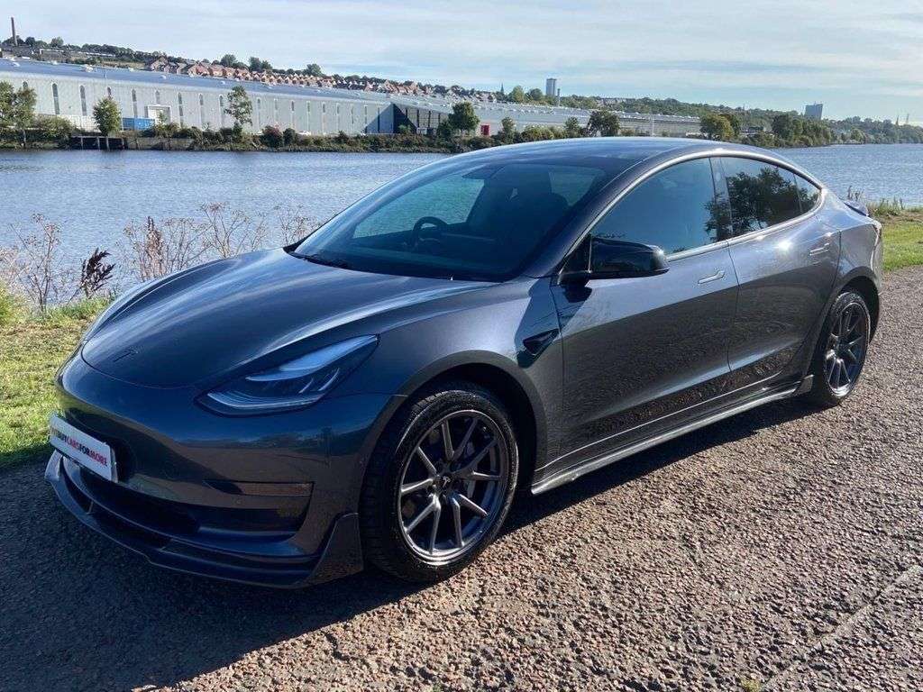 2019 TESLA MODEL 3 2019 TESLA MODEL 3