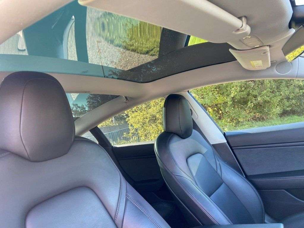 2019 TESLA MODEL 3 2019 TESLA MODEL 3