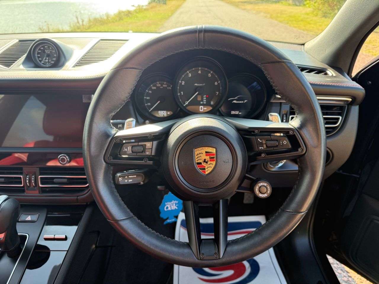 2023 PORSCHE MACAN 2023 PORSCHE MACAN