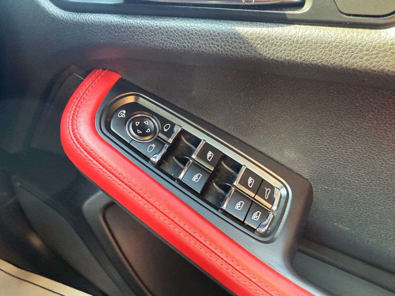 2023 PORSCHE MACAN 2023 PORSCHE MACAN