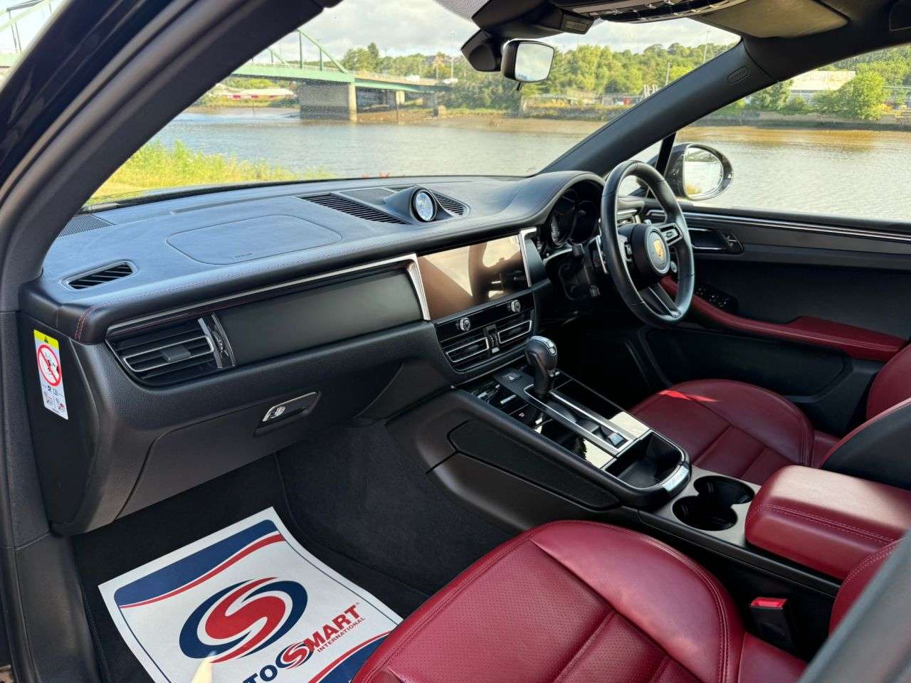 2023 PORSCHE MACAN 2023 PORSCHE MACAN