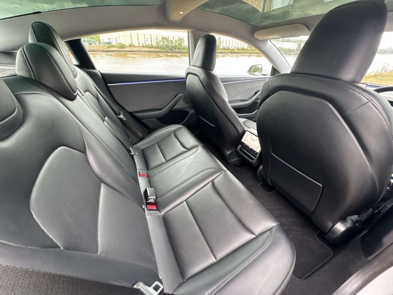 2024 TESLA MODEL 3 2024 TESLA MODEL 3
