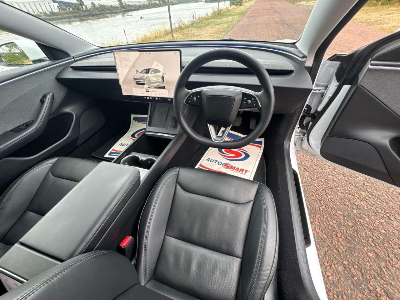 2024 TESLA MODEL 3 2024 TESLA MODEL 3