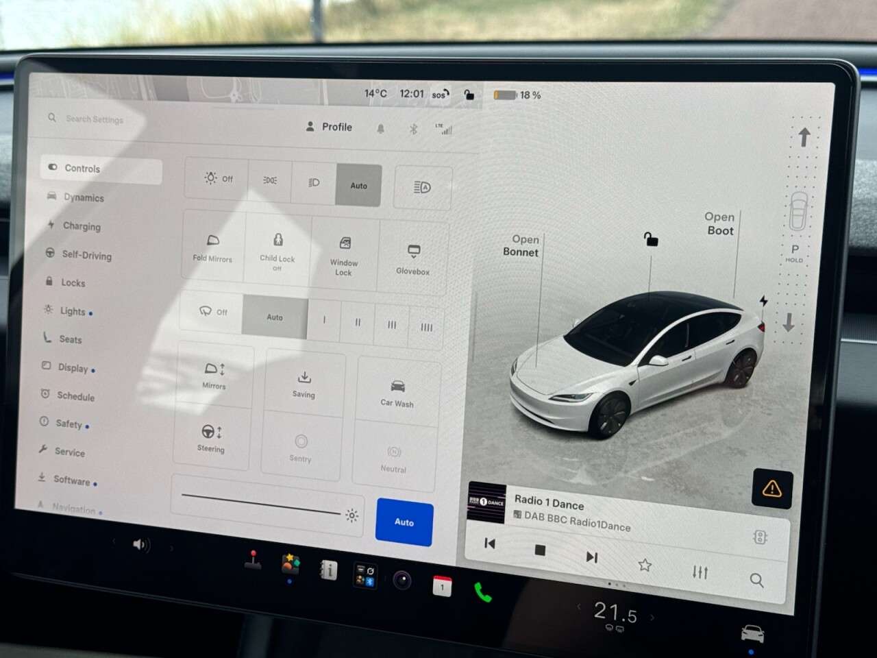 2024 TESLA MODEL 3 2024 TESLA MODEL 3