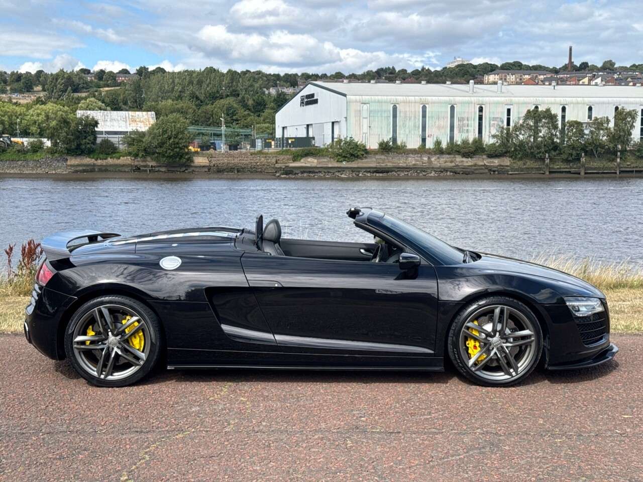 2014 AUDI R8 2014 AUDI R8