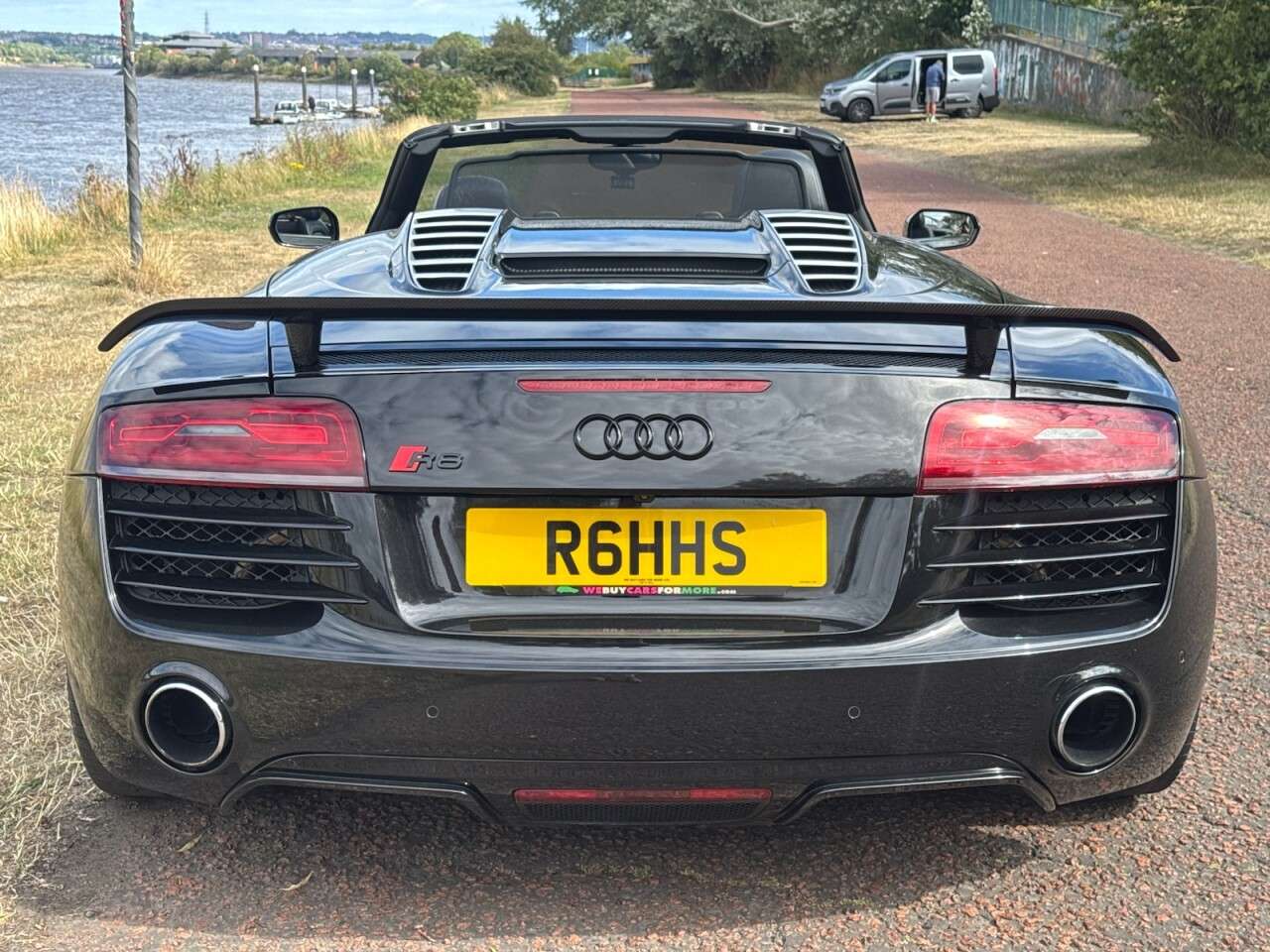 2014 AUDI R8 2014 AUDI R8
