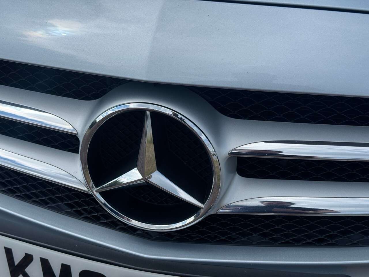 A 2015 MERCEDES-BENZ C CLASS 2.1 C220d AMG Line (Premium Plus) Saloon 4dr Diesel 7G-Tronic+ Euro 6 (s/s) A 2015 MERCEDES-BENZ C CLASS 2.1 C220d AMG Line (Premium Plus) Saloon 4dr Diesel 7G-Tronic+ Euro 6 (s/s)