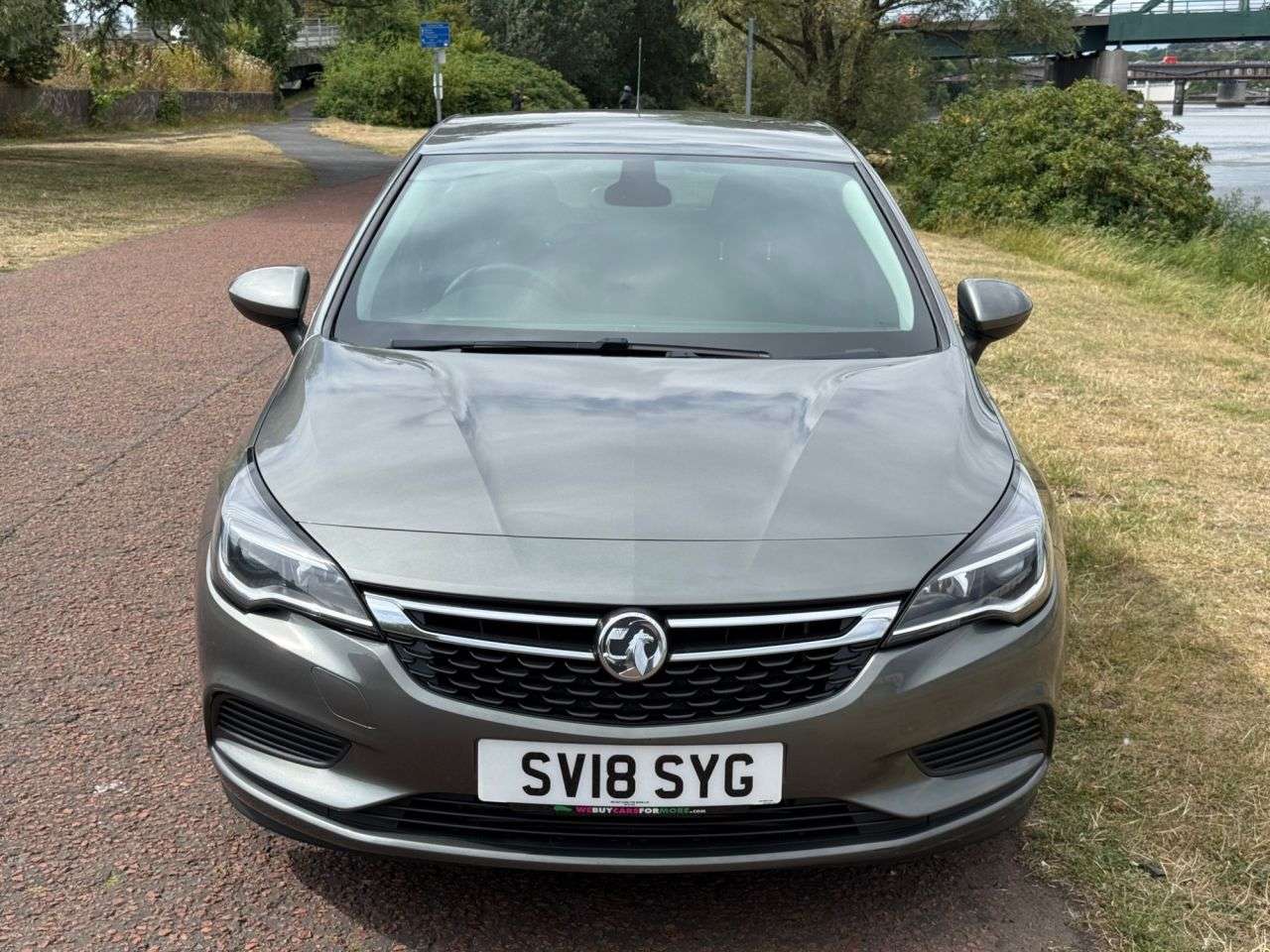 A 2018 VAUXHALL ASTRA 1.4i Turbo SE Hatchback 5dr Petrol Manual Euro 6 (150 ps) **CRUISE CONTROL* A 2018 VAUXHALL ASTRA 1.4i Turbo SE Hatchback 5dr Petrol Manual Euro 6 (150 ps) **CRUISE CONTROL*