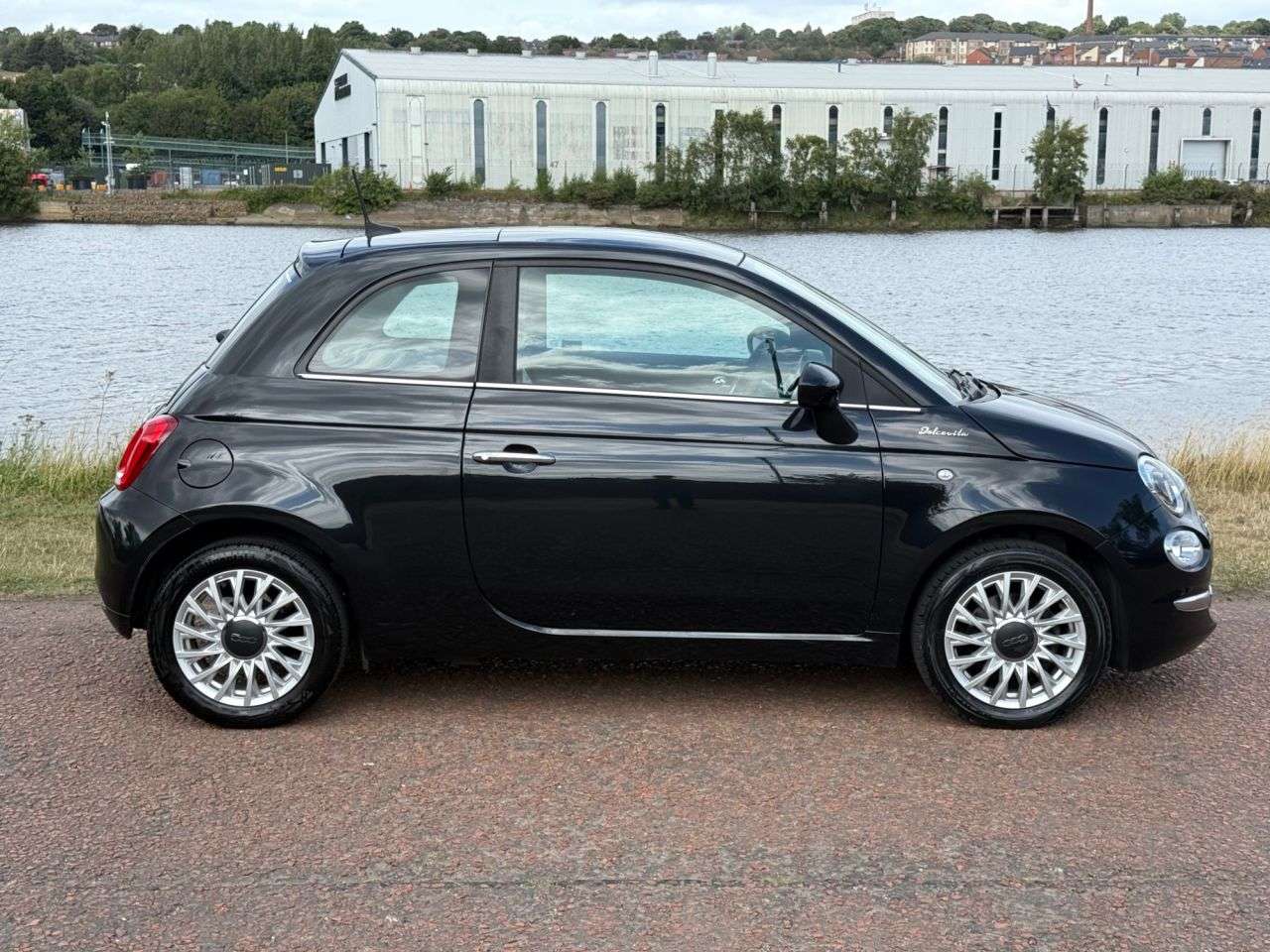 A 2023 FIAT 500 1.0 MHEV Dolcevita Hatchback 3dr Petrol Manual Euro 6 (s/s) (70 bhp) **LOW A 2023 FIAT 500 1.0 MHEV Dolcevita Hatchback 3dr Petrol Manual Euro 6 (s/s) (70 bhp) **LOW