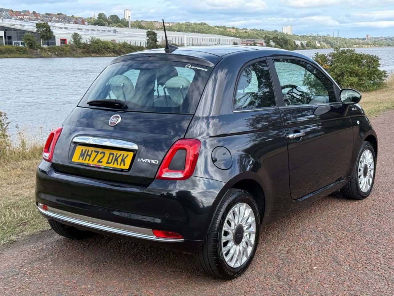 A 2023 FIAT 500 1.0 MHEV Dolcevita Hatchback 3dr Petrol Manual Euro 6 (s/s) (70 bhp) **LOW A 2023 FIAT 500 1.0 MHEV Dolcevita Hatchback 3dr Petrol Manual Euro 6 (s/s) (70 bhp) **LOW