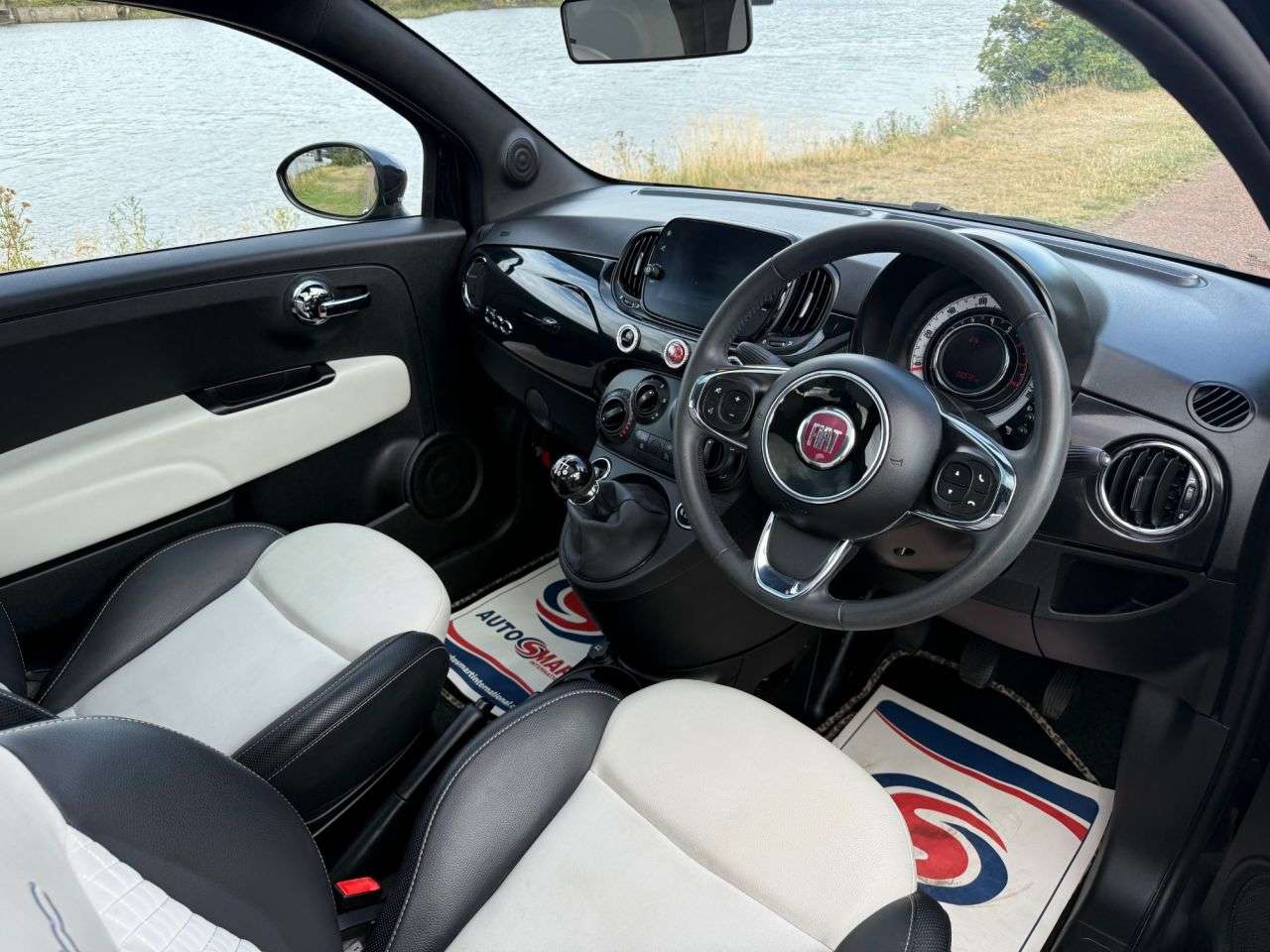 2023 FIAT 500 2023 FIAT 500