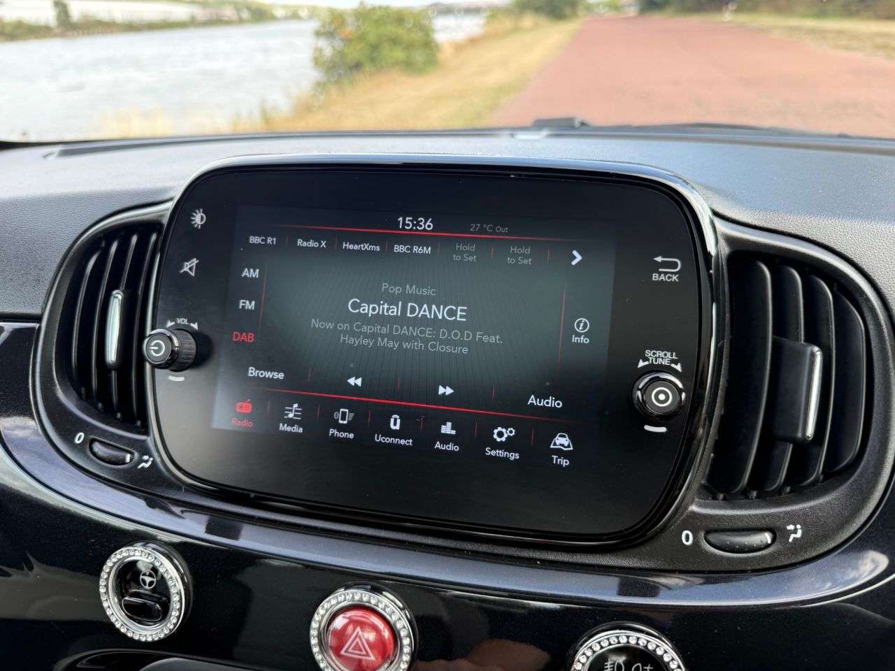 2023 FIAT 500 2023 FIAT 500