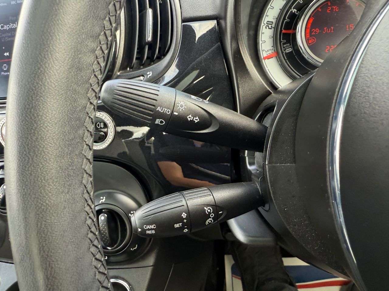 2023 FIAT 500 2023 FIAT 500