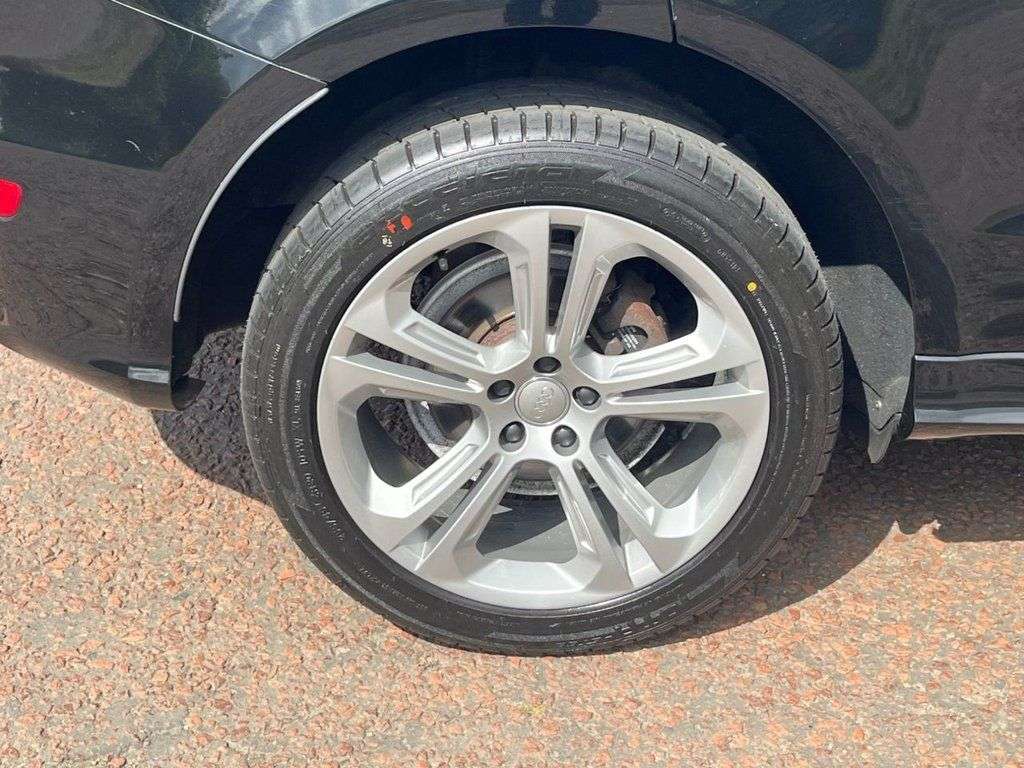 2015 AUDI Q5 2015 AUDI Q5
