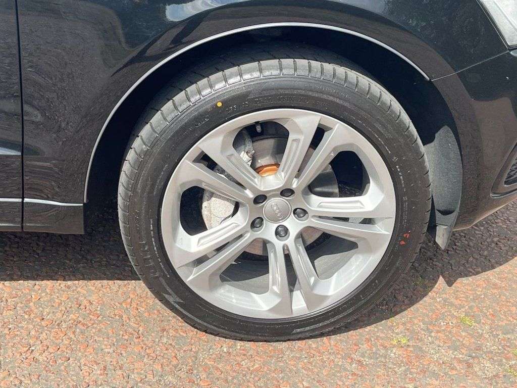 2015 AUDI Q5 2015 AUDI Q5