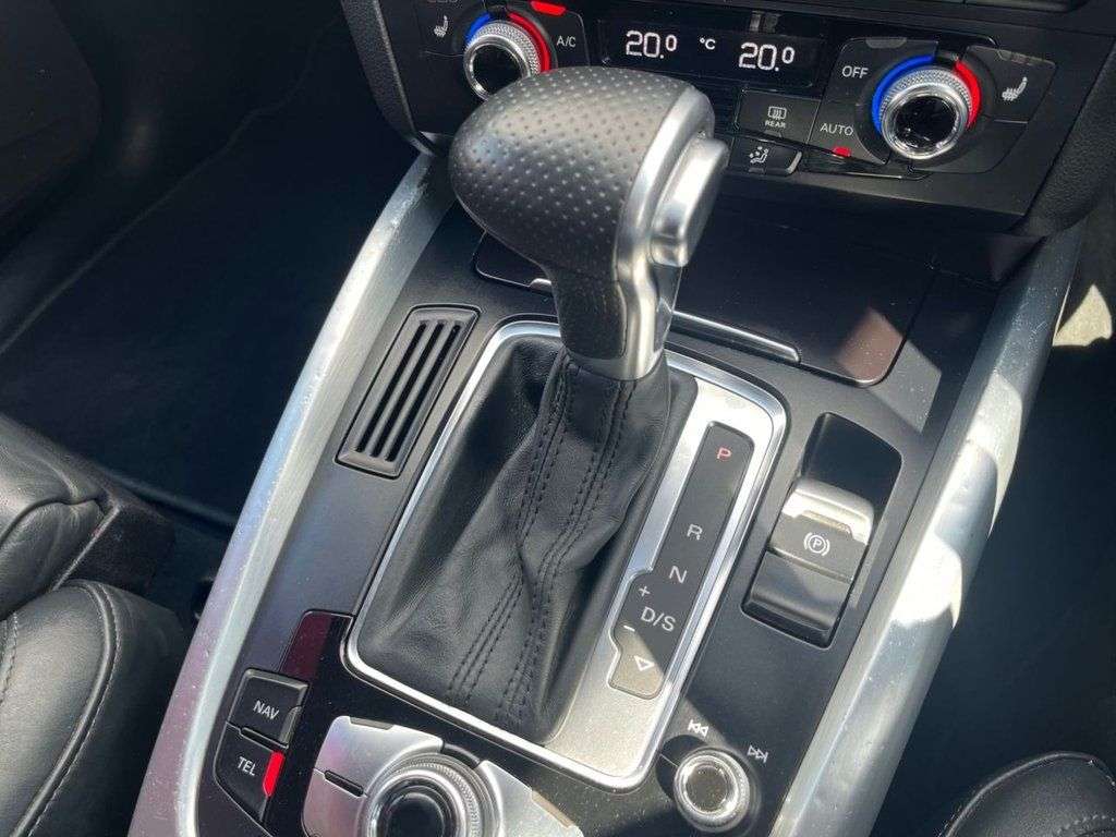 2015 AUDI Q5 2015 AUDI Q5