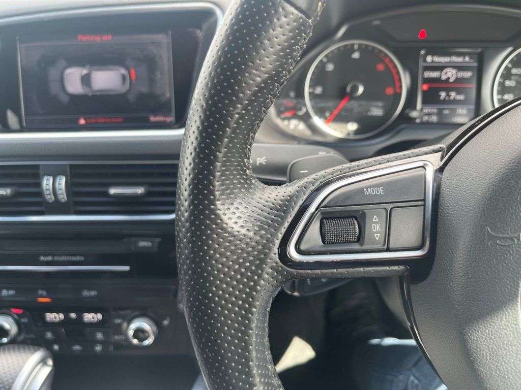 2015 AUDI Q5 2015 AUDI Q5