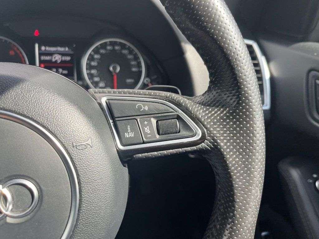 2015 AUDI Q5 2015 AUDI Q5