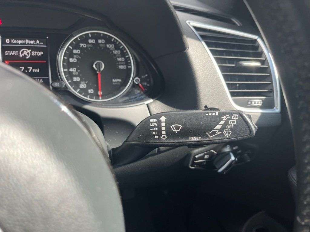 2015 AUDI Q5 2015 AUDI Q5