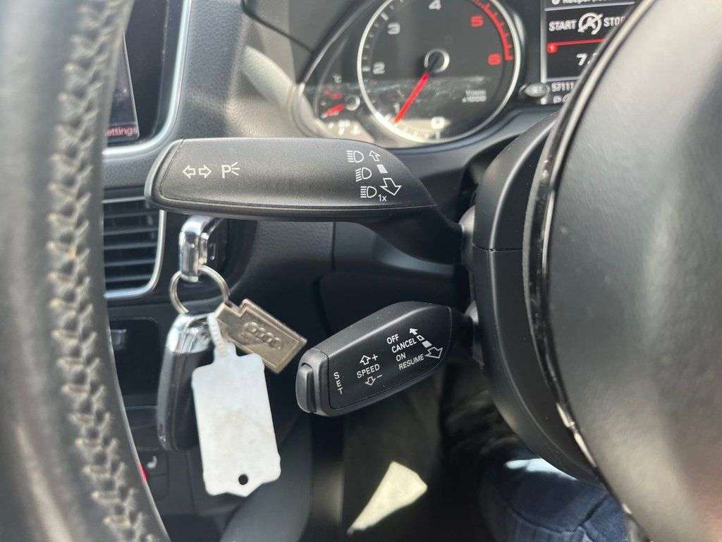 2015 AUDI Q5 2015 AUDI Q5