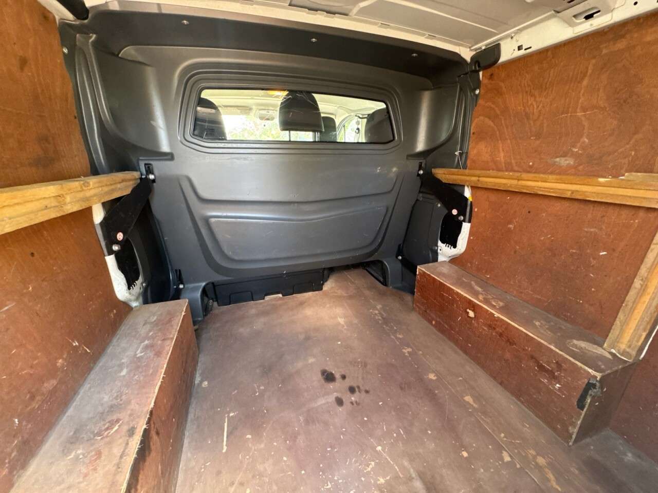 2019 NISSAN NV300 2019 NISSAN NV300