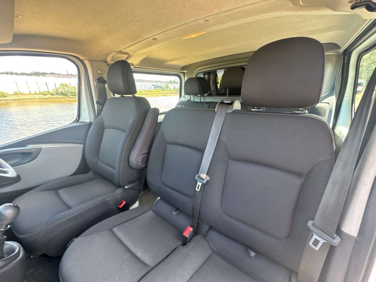 2019 NISSAN NV300 2019 NISSAN NV300