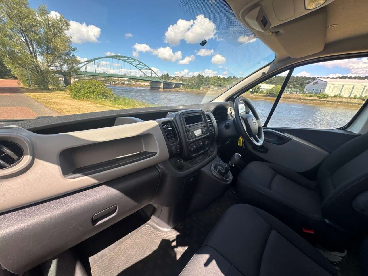 2019 NISSAN NV300 2019 NISSAN NV300