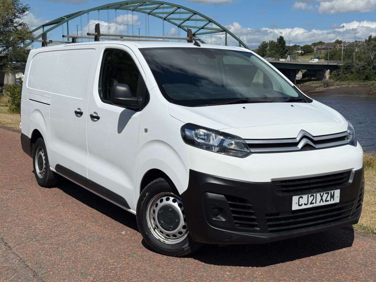A 2021 CITROEN DISPATCH 1.5 BlueHDi 1200 Enterprise XL Panel Van 6dr Diesel Manual FWD 3 Euro 6 (s/ A 2021 CITROEN DISPATCH 1.5 BlueHDi 1200 Enterprise XL Panel Van 6dr Diesel Manual FWD 3 Euro 6 (s/