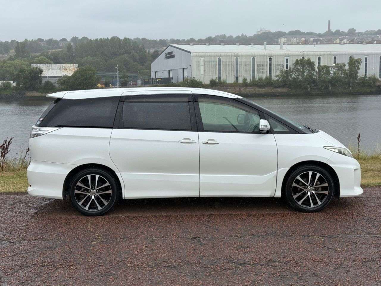 A 2013 TOYOTA PREVIA FRESH 2026 JAPANESE IMPORT 8 SEATER A 2013 TOYOTA PREVIA FRESH 2026 JAPANESE IMPORT 8 SEATER