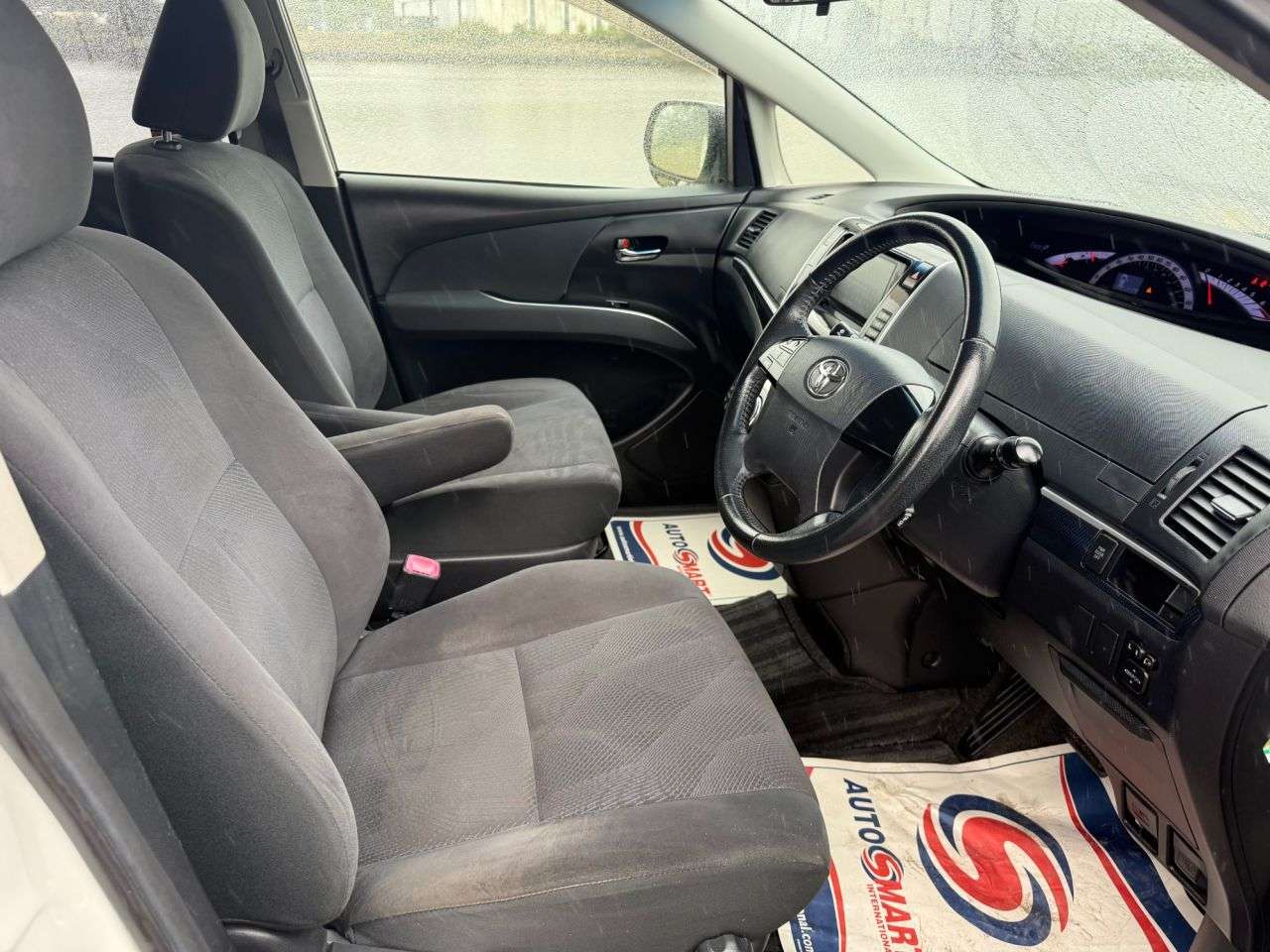 2013 TOYOTA PREVIA 2013 TOYOTA PREVIA