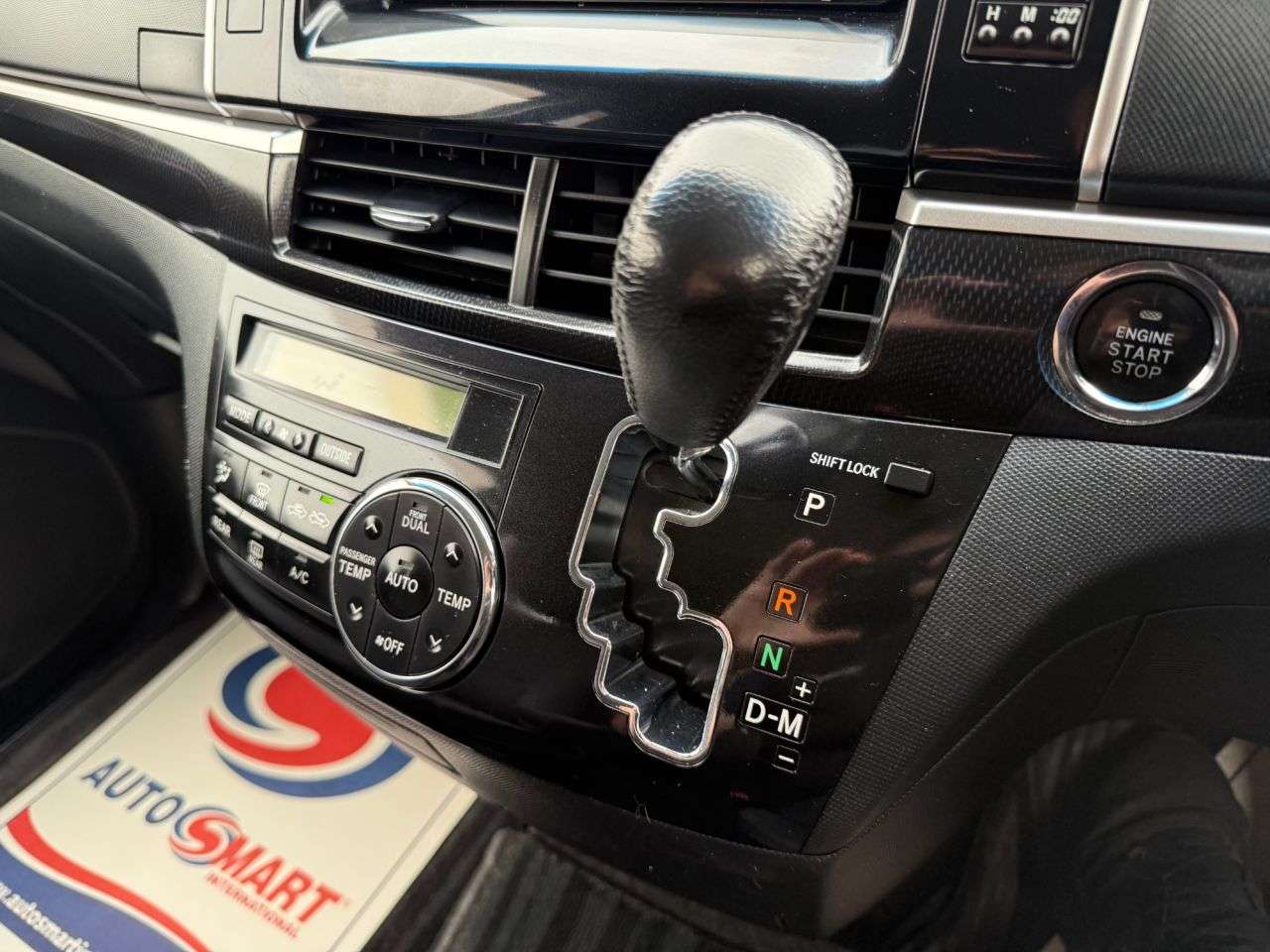 2013 TOYOTA PREVIA 2013 TOYOTA PREVIA