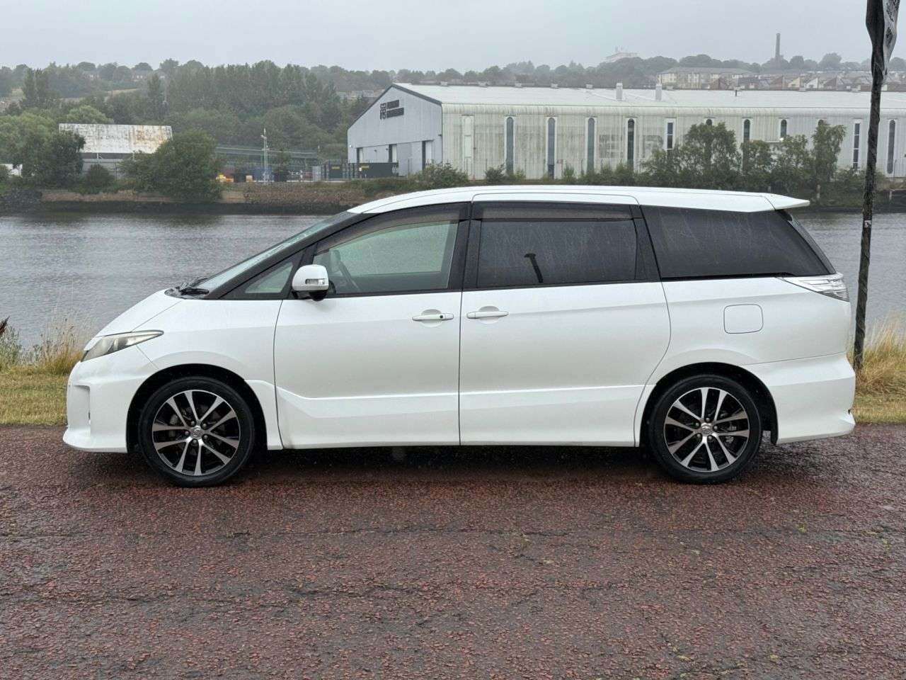 2013 TOYOTA PREVIA 2013 TOYOTA PREVIA