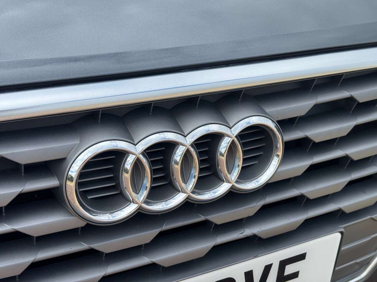 A 2017 AUDI Q2 1.4 TFSI CoD S line SUV 5dr Petrol S Tronic Euro 6 (s/s) (150 ps) AUTO A 2017 AUDI Q2 1.4 TFSI CoD S line SUV 5dr Petrol S Tronic Euro 6 (s/s) (150 ps) AUTO