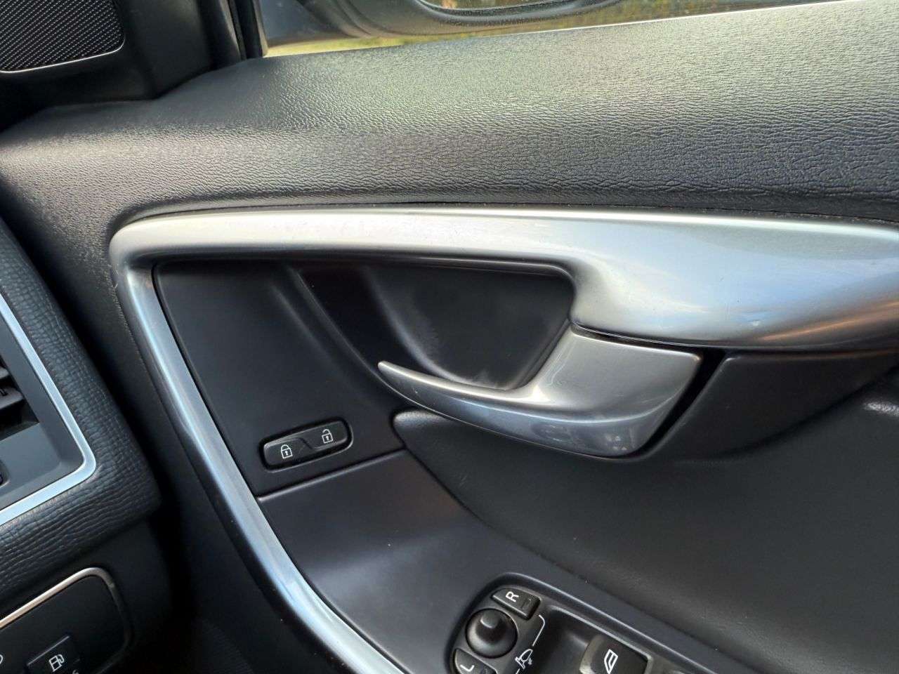 2016 VOLVO XC60 2016 VOLVO XC60