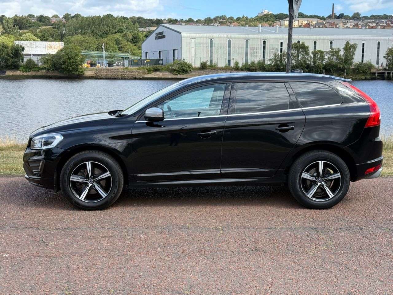 2016 VOLVO XC60 2016 VOLVO XC60