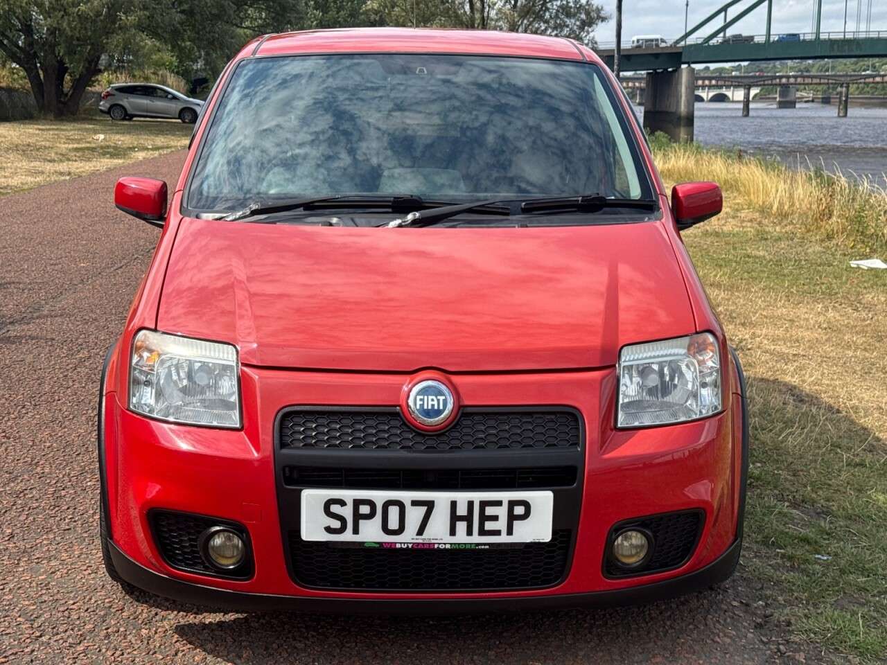 A 2007 FIAT PANDA 1.4 16v 100HP Hatchback 5dr Petrol Manual (154 g/km, 100 bhp) **AIRCON** A 2007 FIAT PANDA 1.4 16v 100HP Hatchback 5dr Petrol Manual (154 g/km, 100 bhp) **AIRCON**