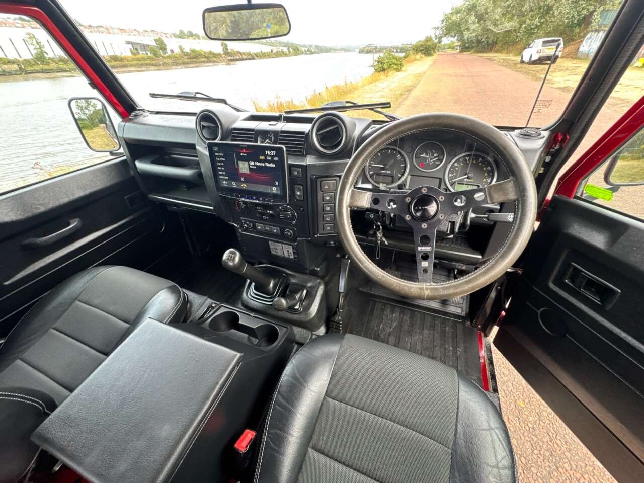 2013 LAND ROVER DEFENDER 90 2013 LAND ROVER DEFENDER 90