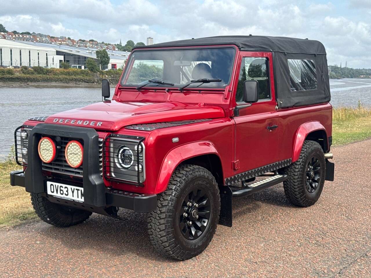 2013 LAND ROVER DEFENDER 90 2013 LAND ROVER DEFENDER 90