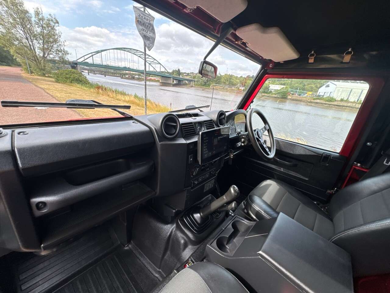 2013 LAND ROVER DEFENDER 90 2013 LAND ROVER DEFENDER 90
