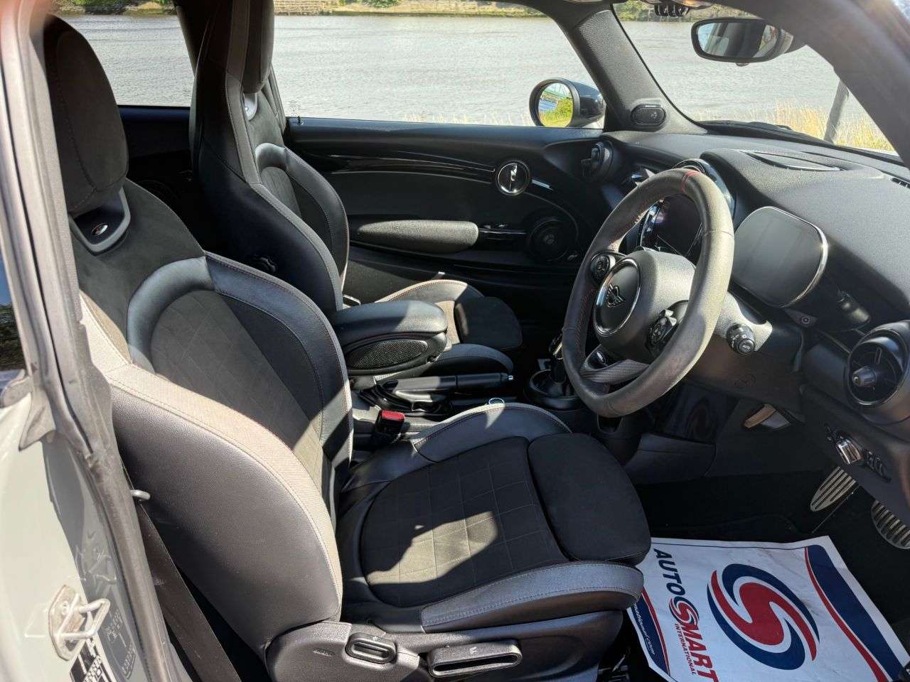 2021 MINI HATCH 2021 MINI HATCH