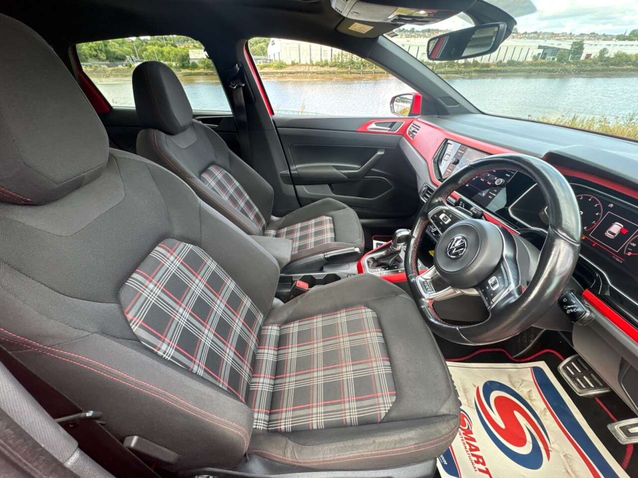 2018 VOLKSWAGEN POLO 2018 VOLKSWAGEN POLO